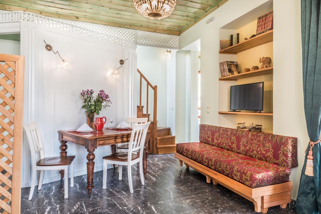 Plaza Apartment Chrissi Akti Chania Exterior foto