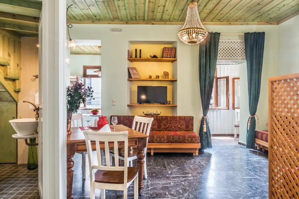 Plaza Apartment Chrissi Akti Chania Exterior foto