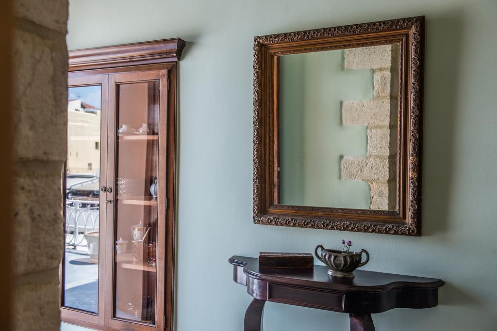 Plaza Apartment Chrissi Akti Chania Exterior foto
