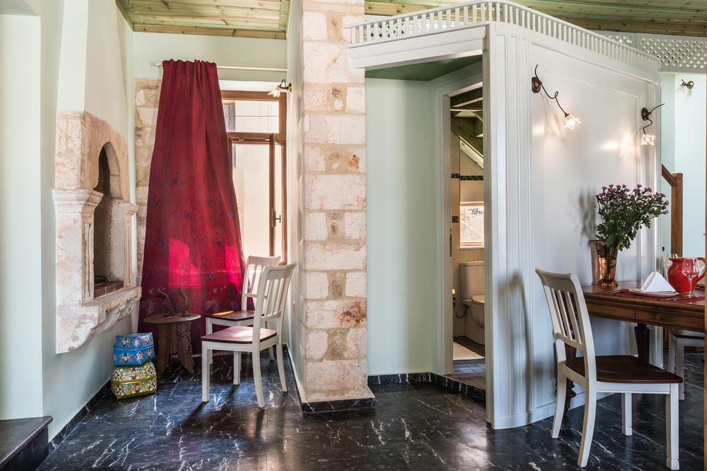 Plaza Apartment Chrissi Akti Chania Exterior foto