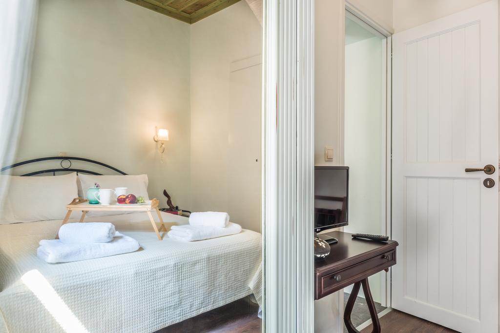 Plaza Apartment Chrissi Akti Chania Exterior foto