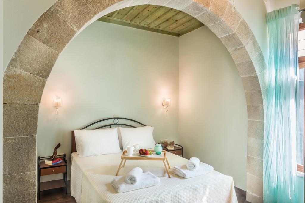 Plaza Apartment Chrissi Akti Chania Exterior foto